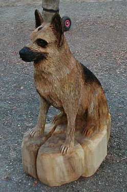 Sch�ferhund Holz Skulptur